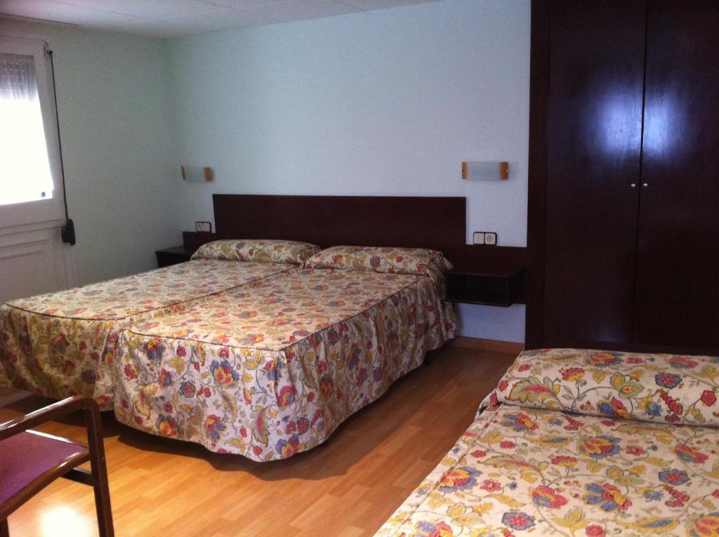 Hostal Del Ripolles Pokój zdjęcie
